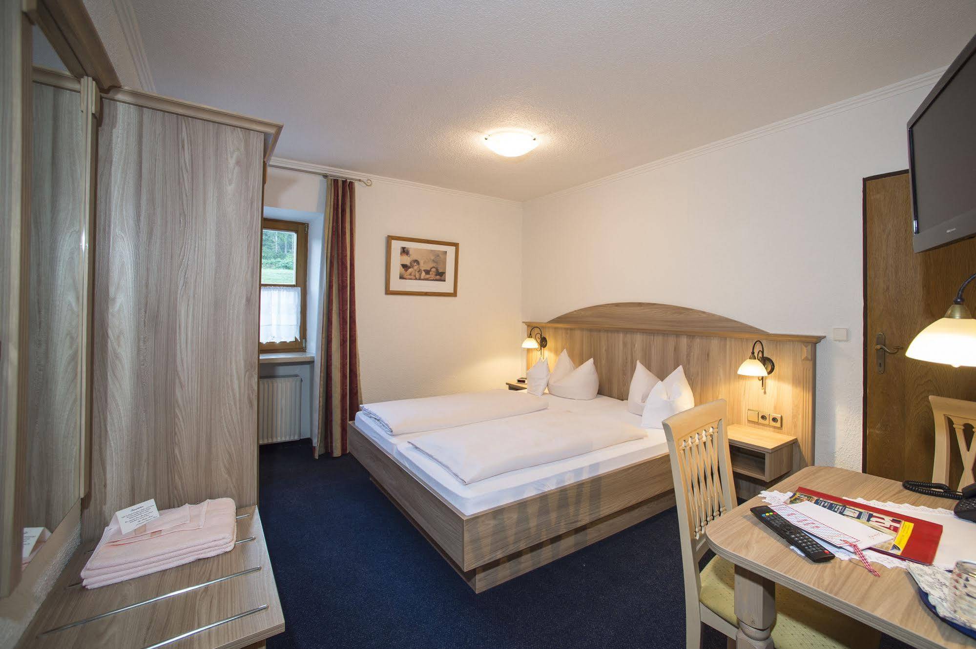 Aktivhotel & Gasthof Schmelz Ihr Urlaubs Hotel In Inzell Mit Wellness Hallenbad, Alpensauna & Dampfbad Екстер'єр фото